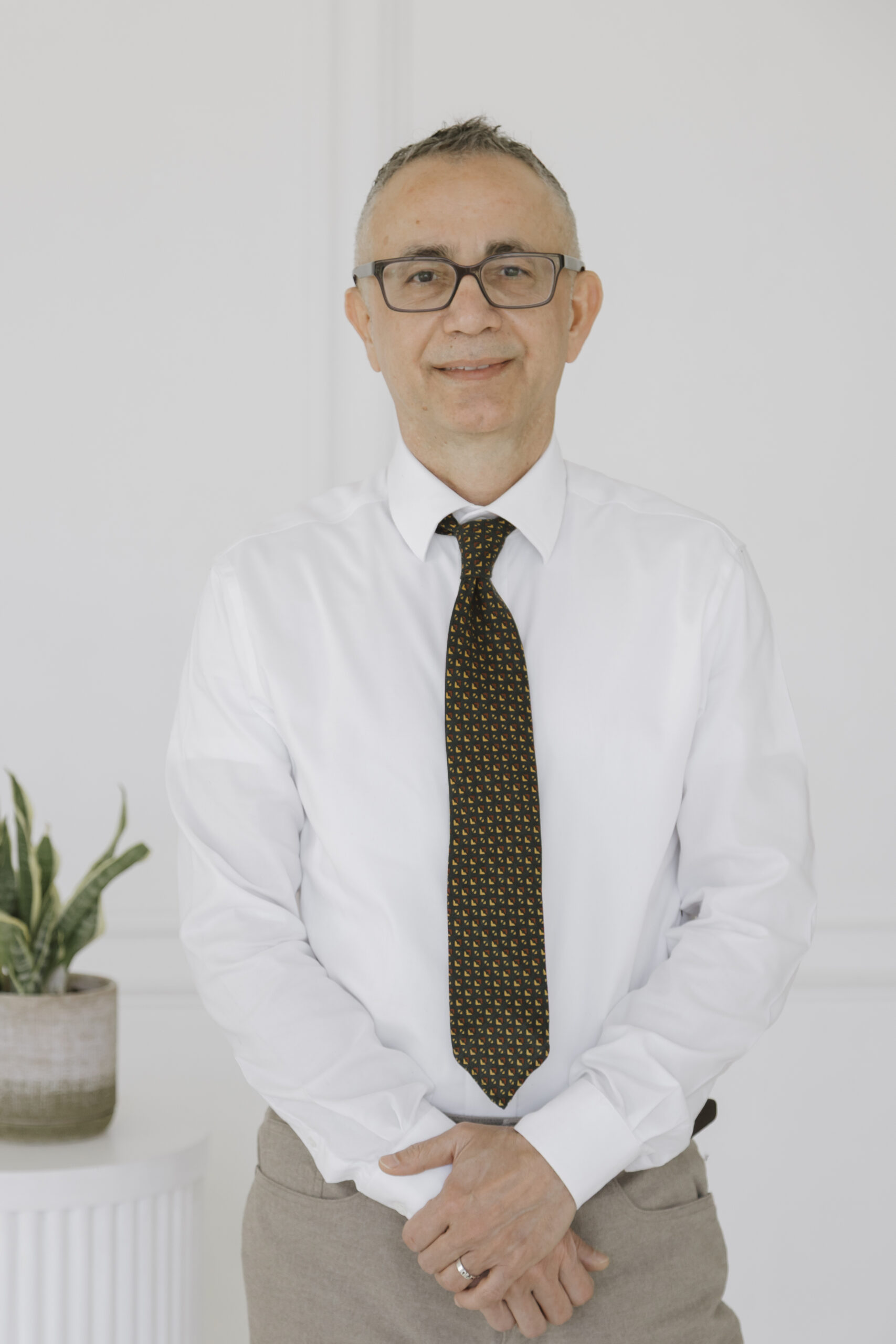 Dr. Yaser Hamdan
